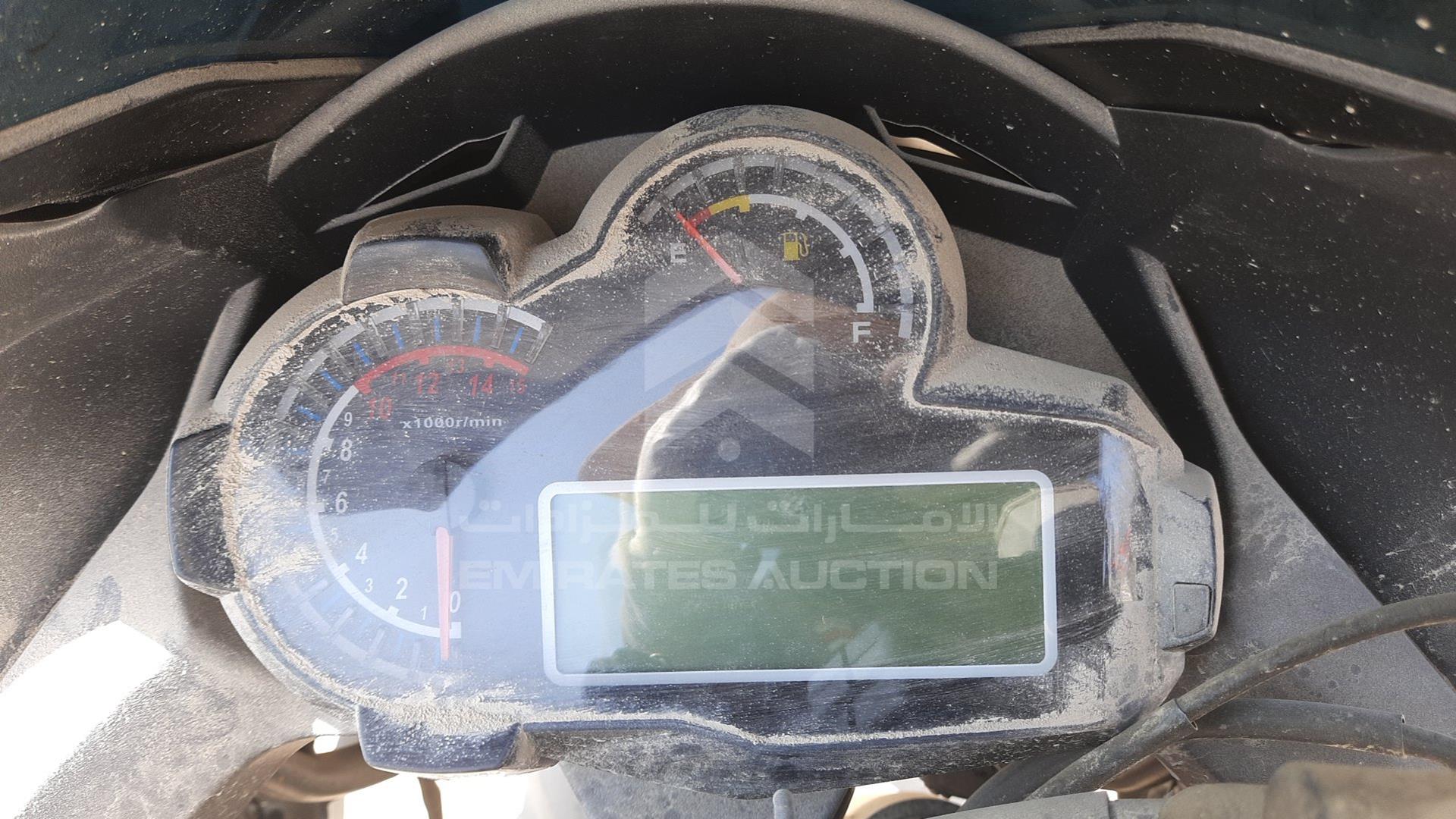 0 MOTORBIKE --- VIN: HY2PEANDXPB000392