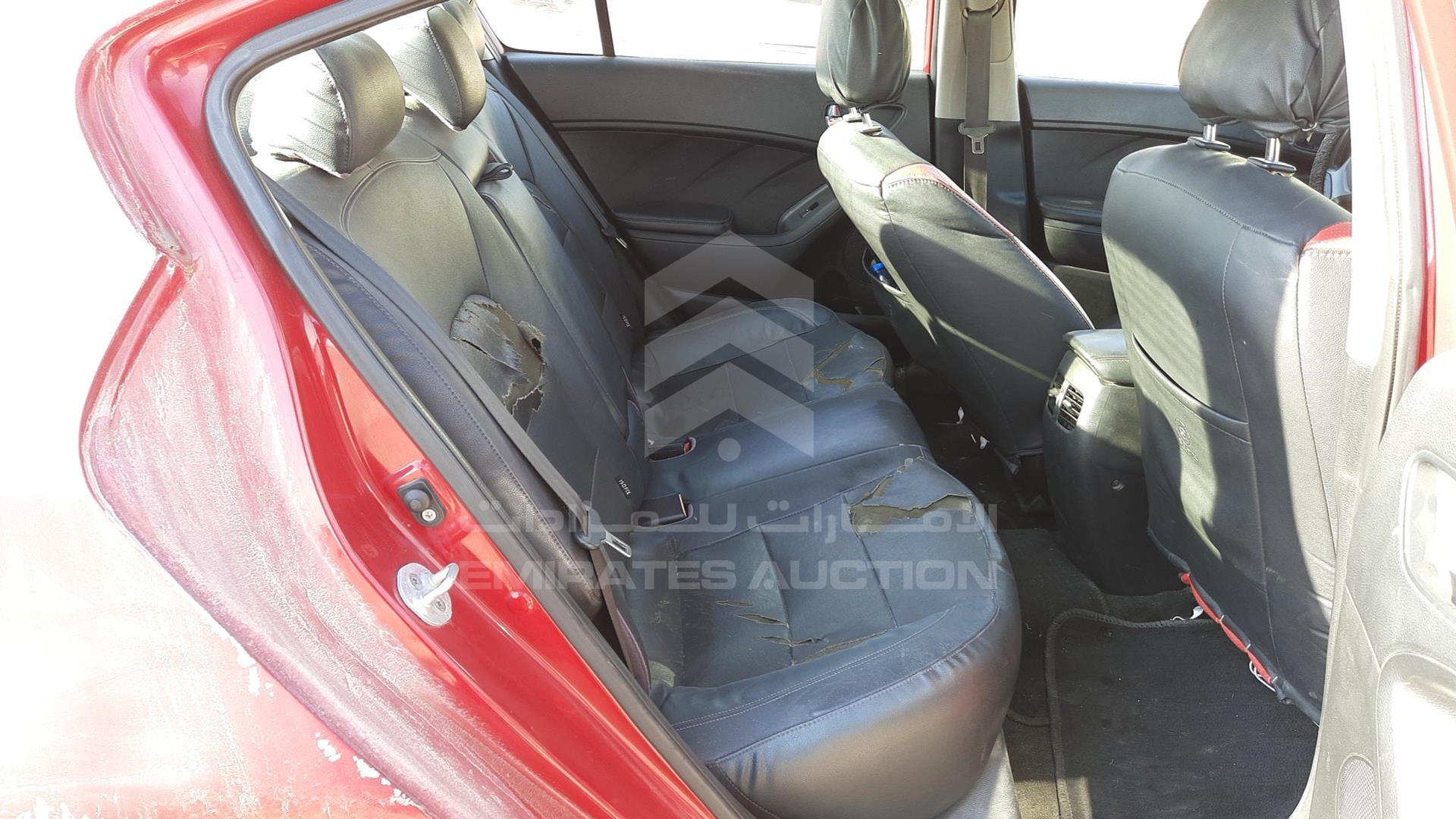 2013 KIA CERATO VIN: KNAFZ411XD5030398