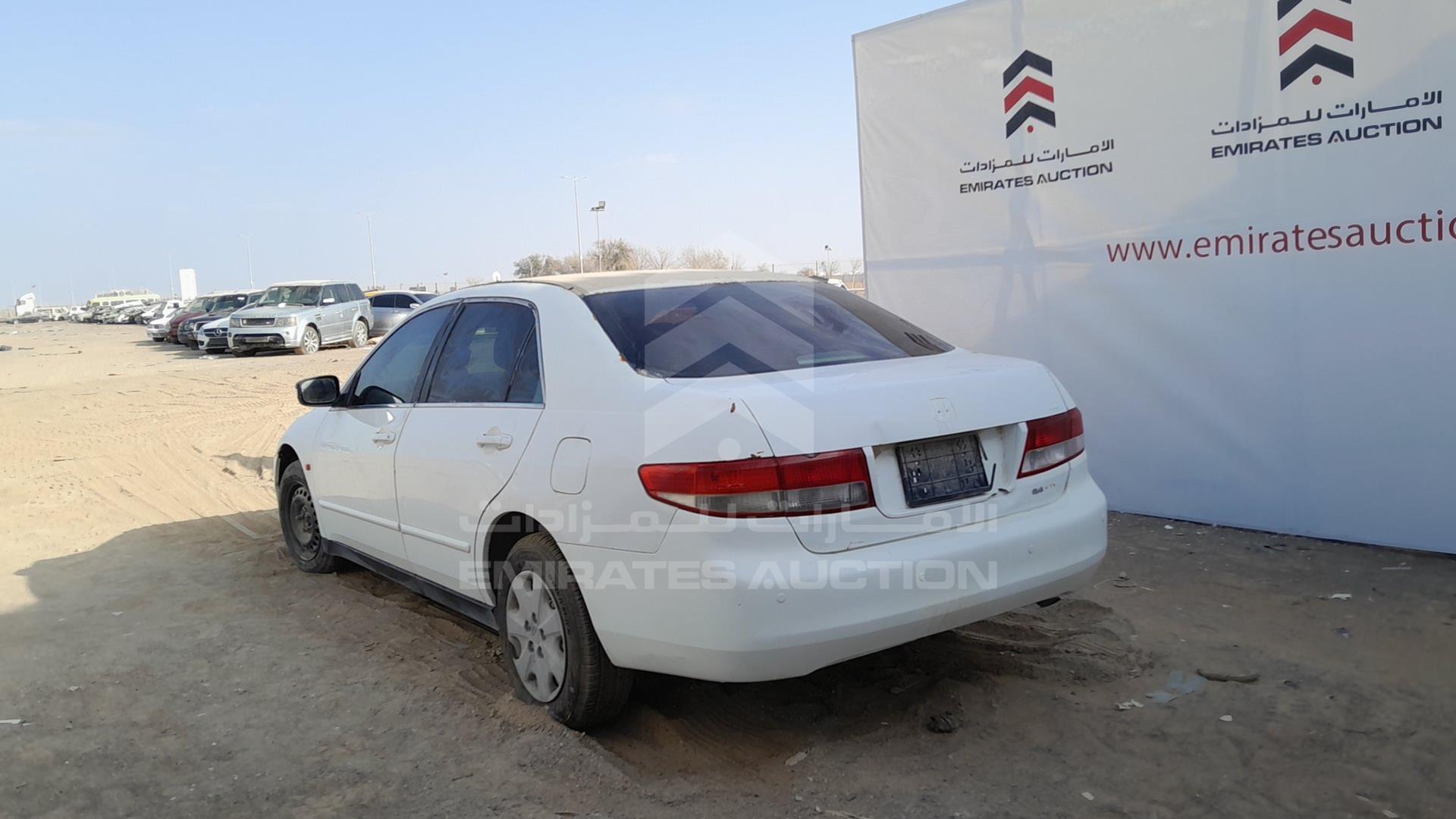2003 HONDA ACCORD VIN: JHMCM56563C400423