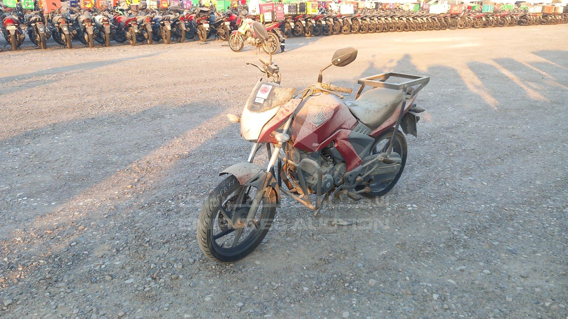 2020 HONDA UNICORN VIN: ME4KC20D3LA001841