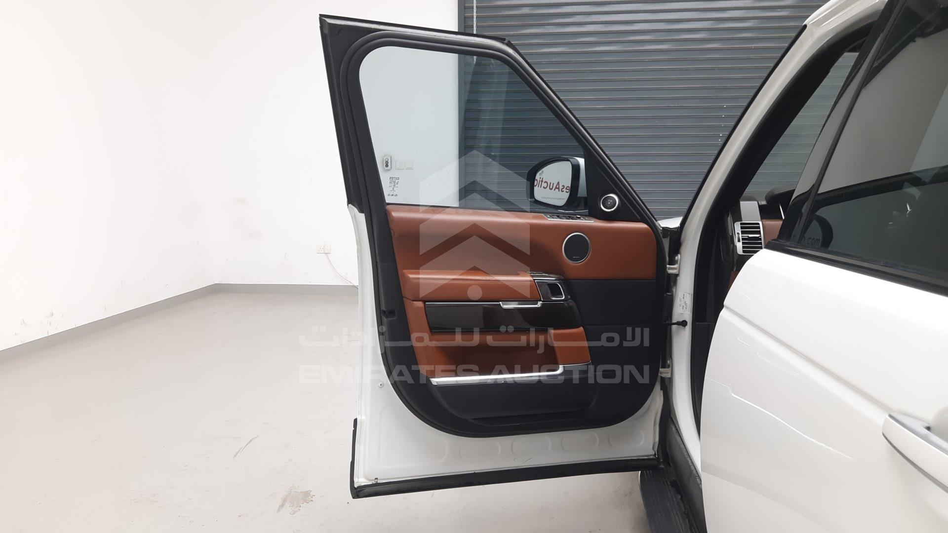 2013 LAND ROVER RANGE ROVER VIN: SALGA2EF4DA113270