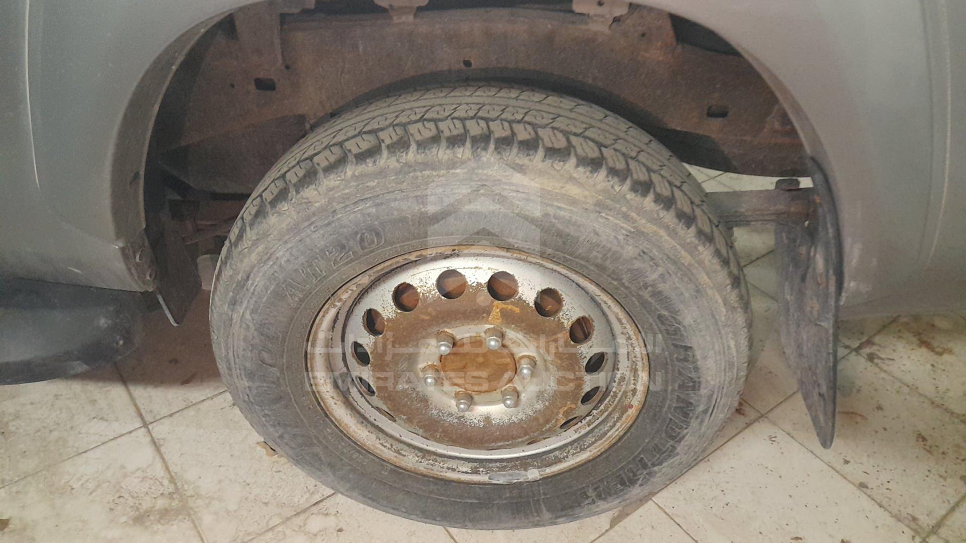 2017 TOYOTA HILUX VIN: MR0DX8CD1H0400317