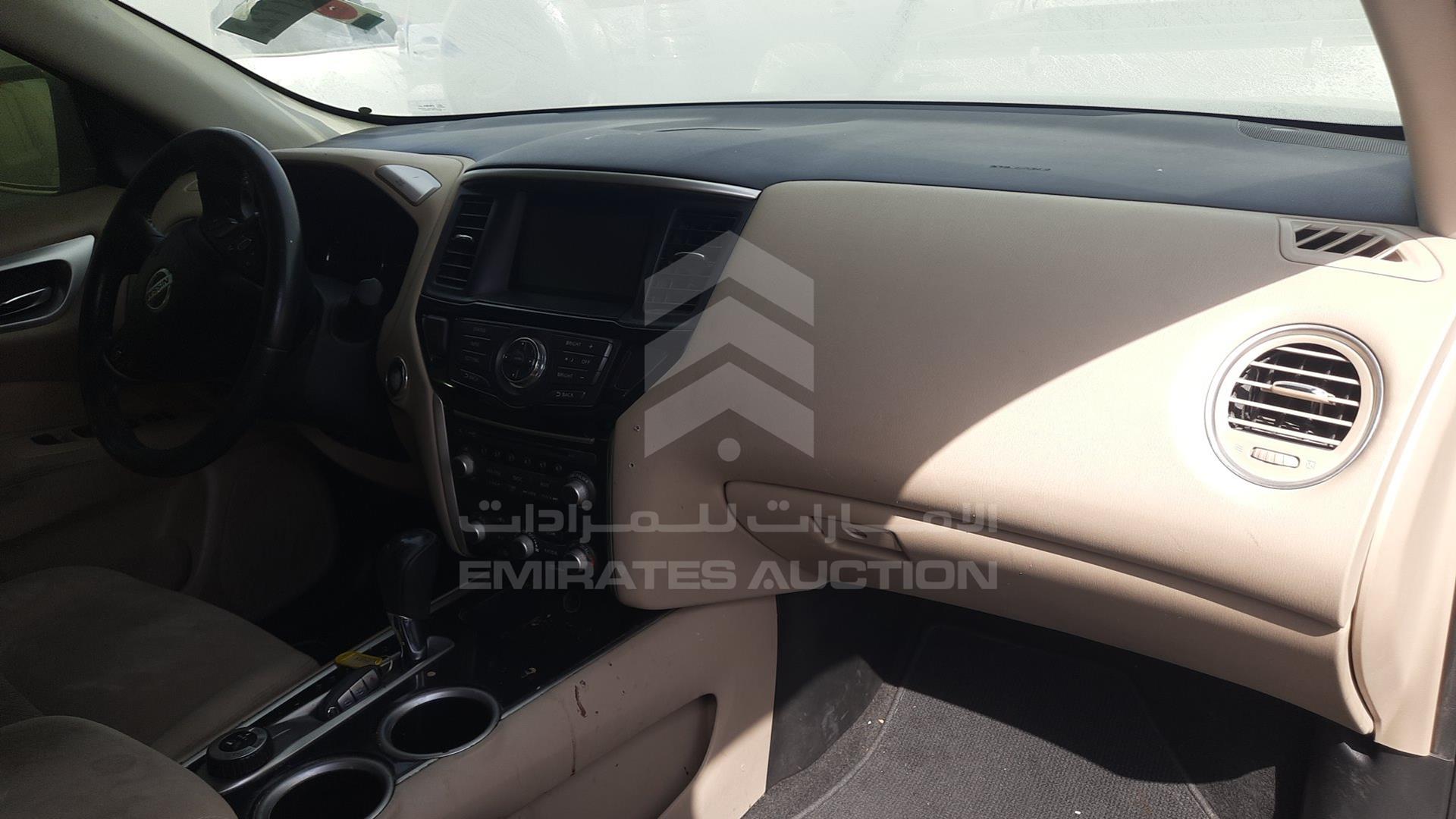 2016 NISSAN PATHFINDER VIN: 5N1AR2M51GC648432