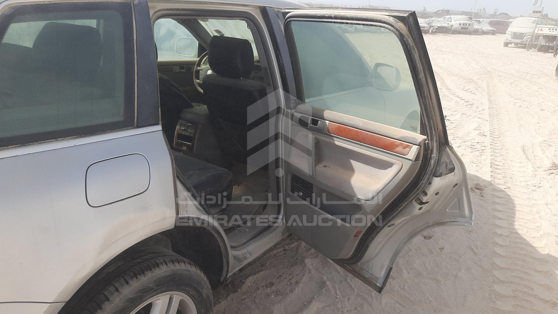 2007 VOLKSWAGEN TOUAREG VIN: WVGAE27L87D009254