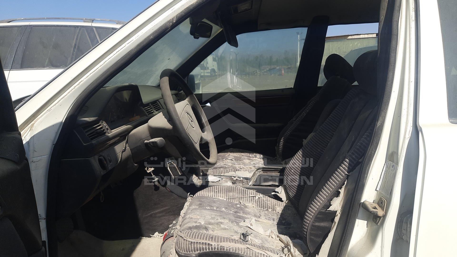 1994 MERCEDES E320 VIN: WDB1240291C117528