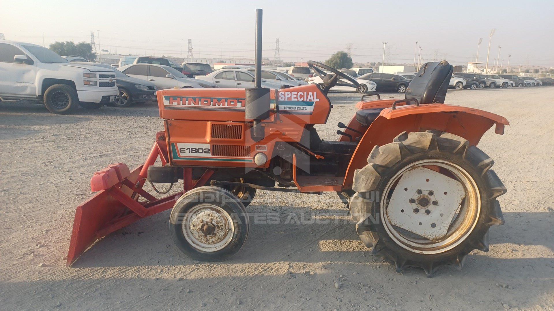 0 TRACTOR --- VIN: 180200115