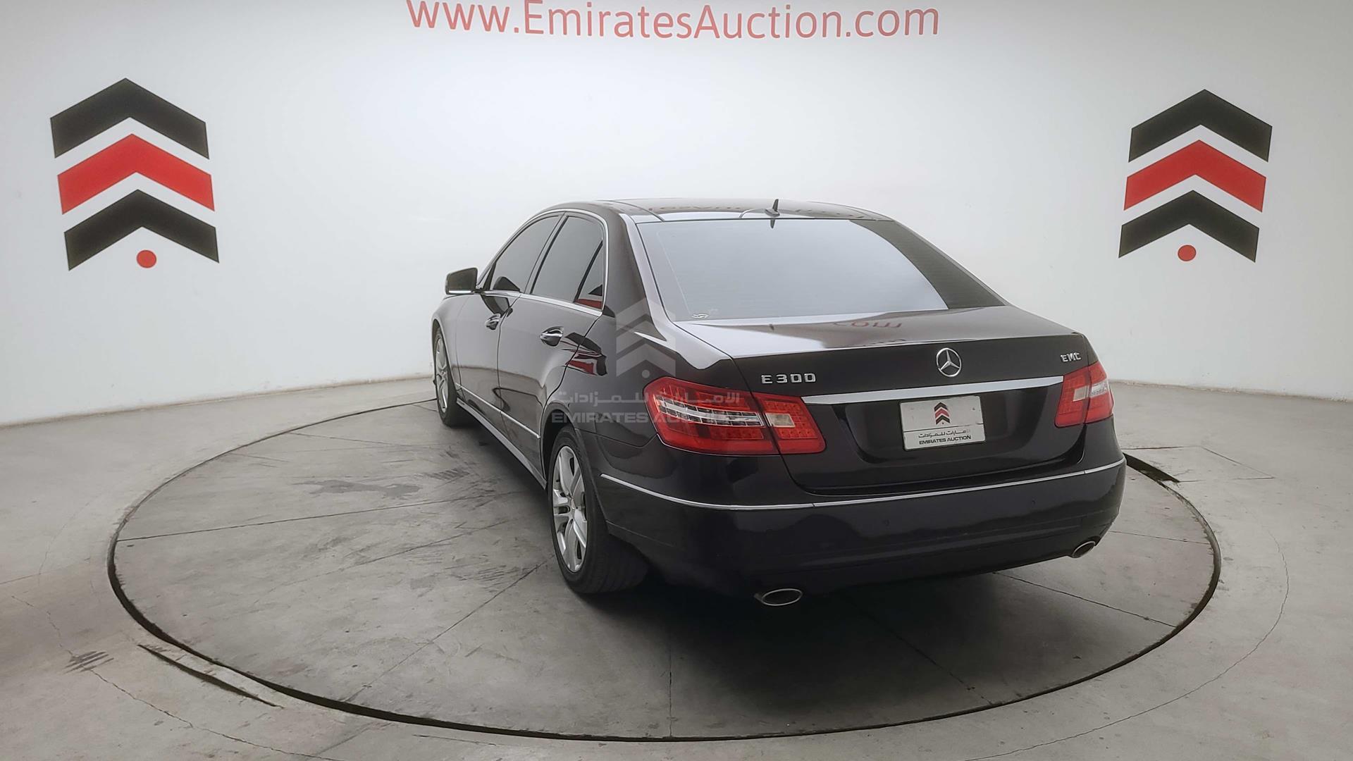 2010 MERCEDES E 300 VIN: WDDHF5EB8AA002993