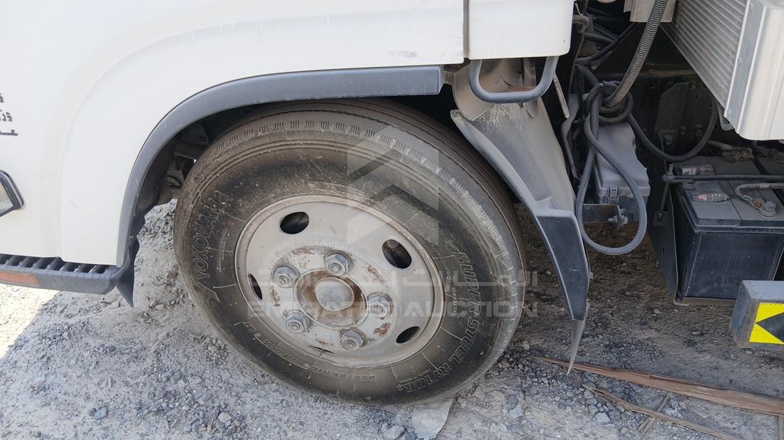 2014 Isuzu Reward NM — Front Left Tyre — Photo 30