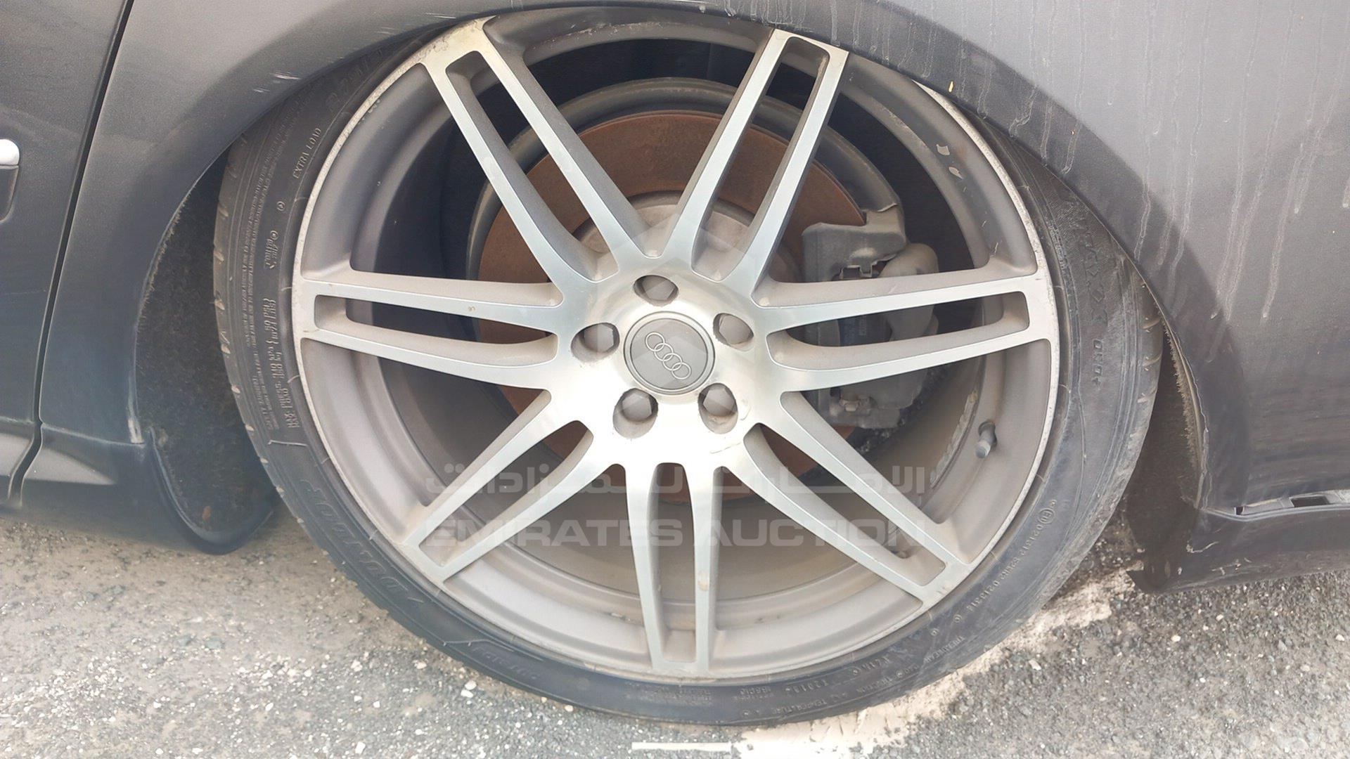 2008 AUDI S8 VIN: WAUPN44E78N000439