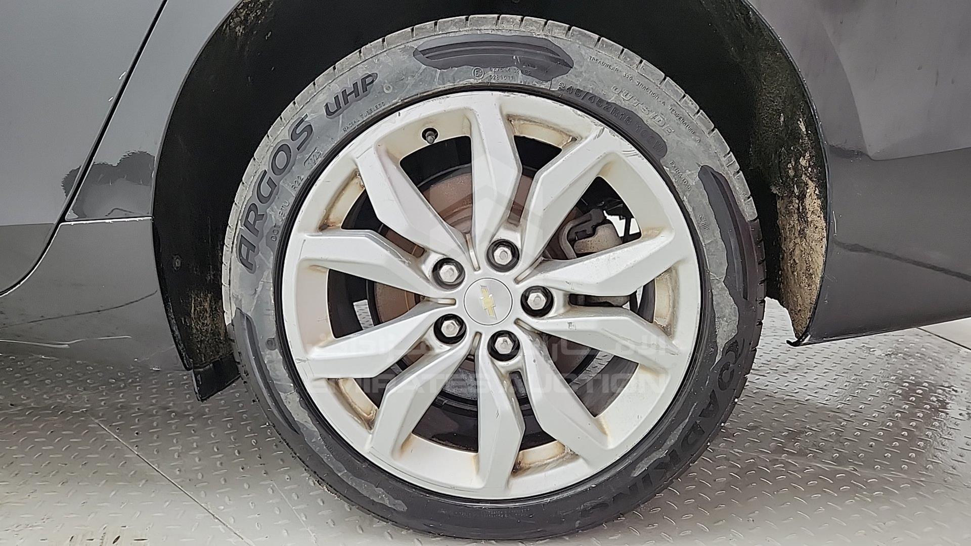 2019 CHEVROLET IMPALA VIN: 2G1135S33K9105889