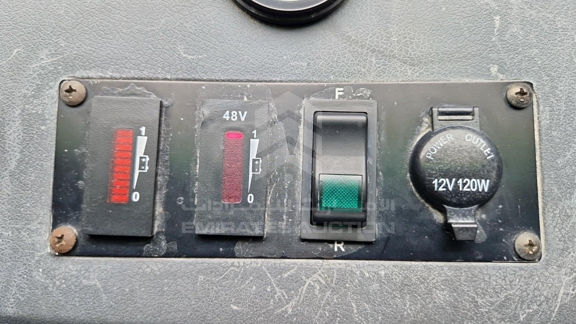 2018 GOLF CART ELECTRIC VIN: JE18D4806HS3651