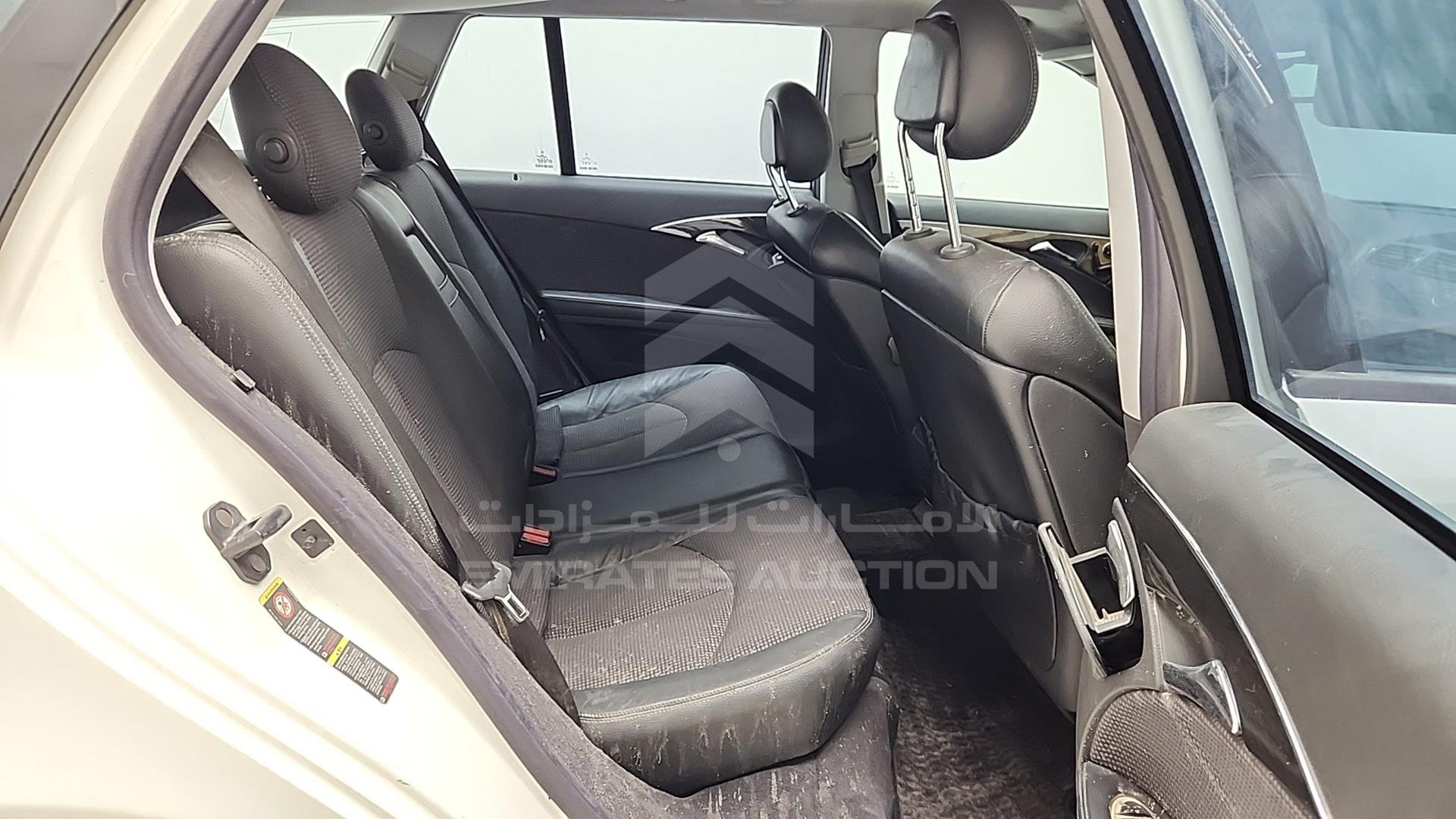 2004 MERCEDES E 320 VIN: WDB2112821X108945