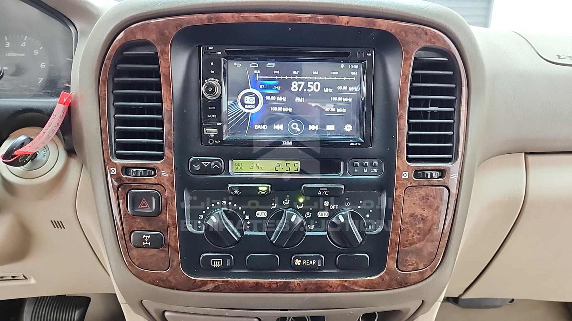 2000 TOYOTA LAND CRUISER VIN: JT3HT05J0Y0081156