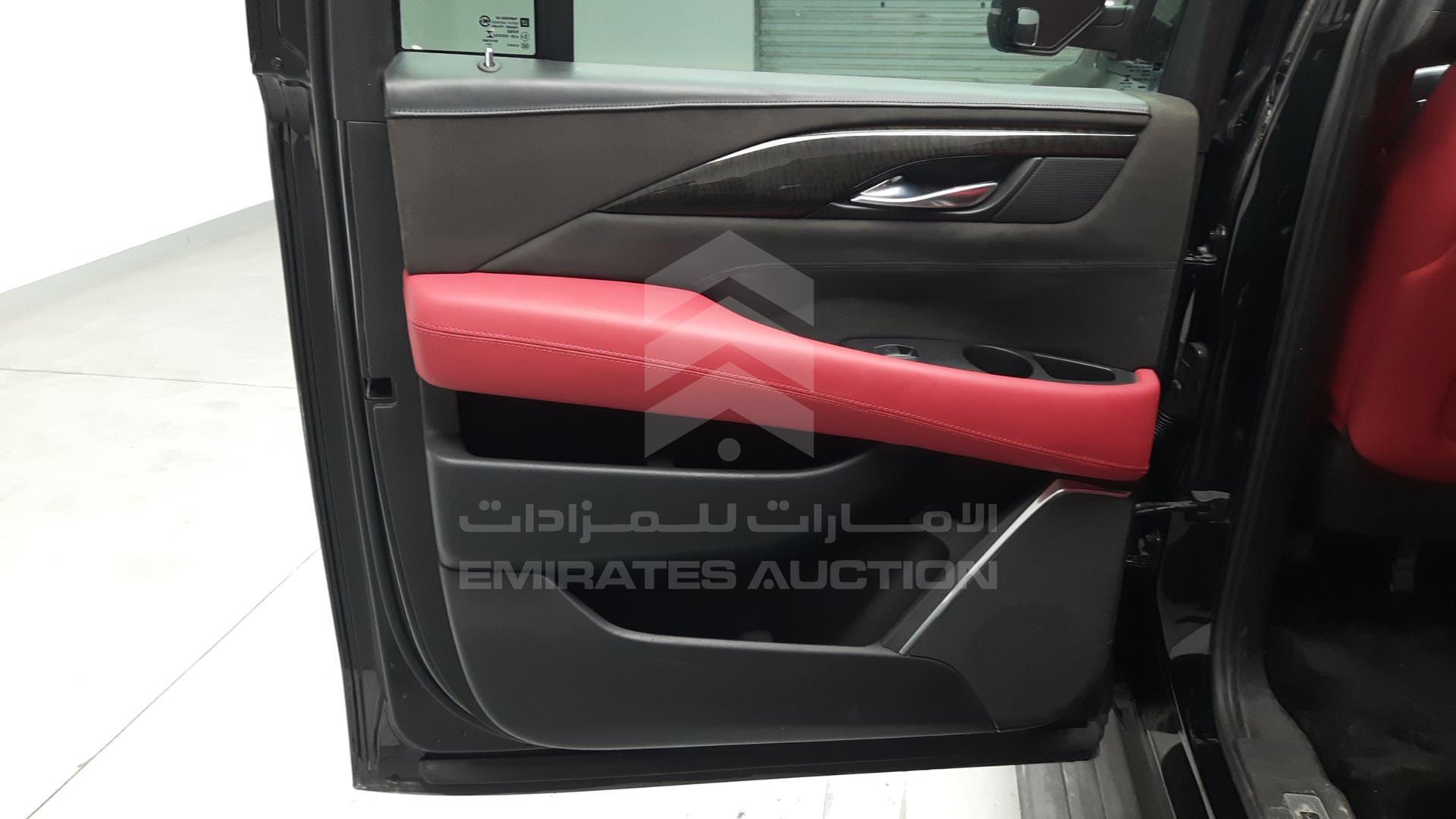 2015 CADILLAC ESCALADE VIN: 1GYS48KJ1FR683097