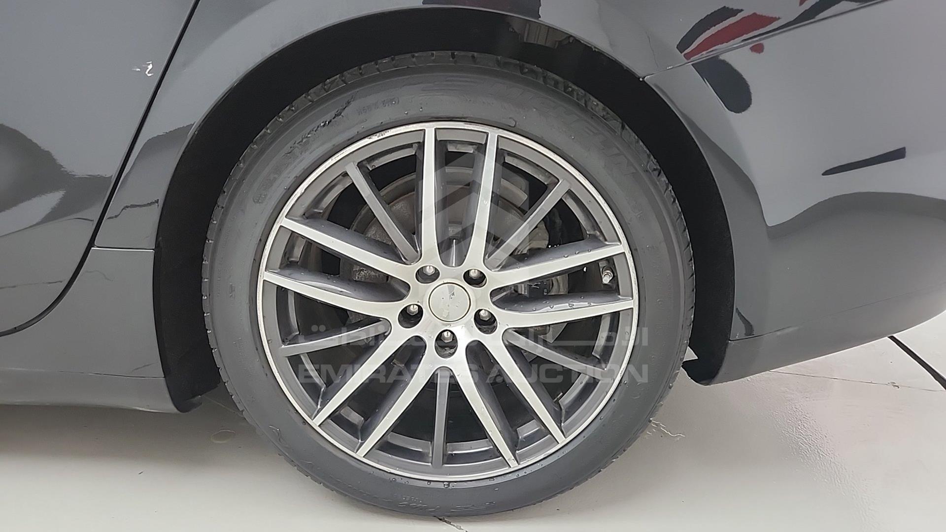 2014 MASERATI GHIBLI VIN: ZAMSS57F1E1113320
