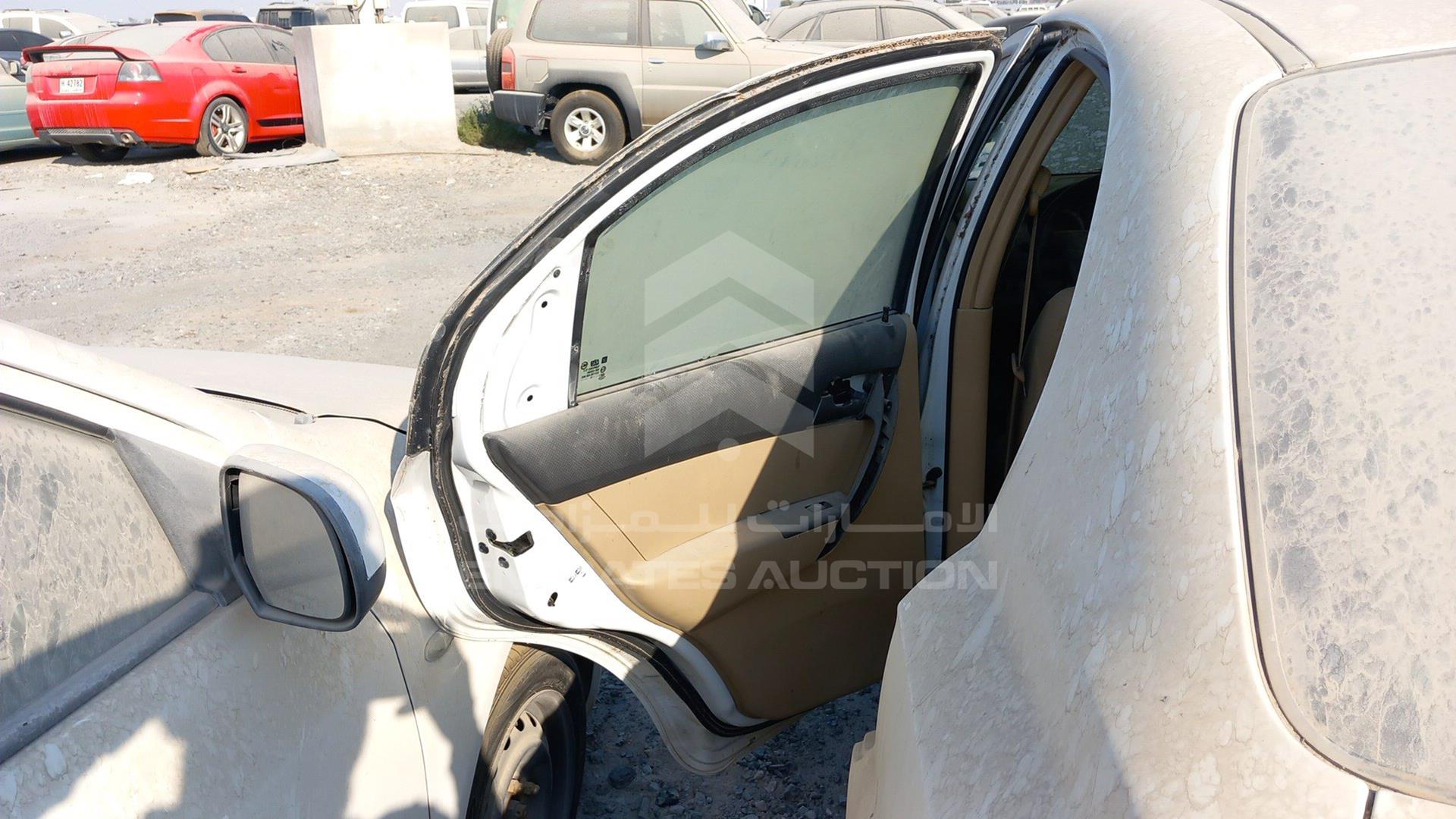 2015 CHEVROLET AVEO VIN: KL1TJ5B72FB031370