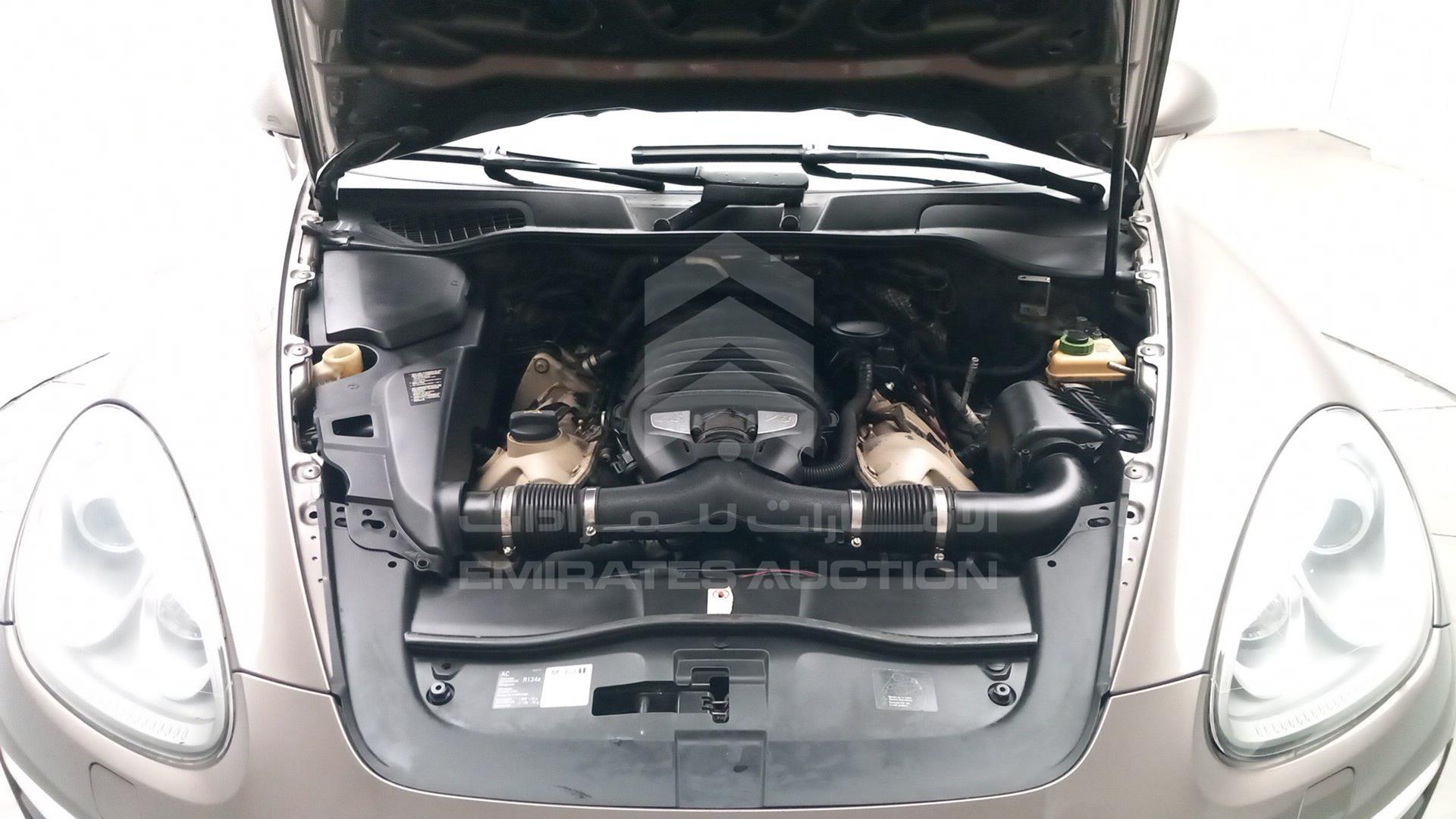 2012 PORSCHE CAYENNE VIN: WP1ZZZ92ZCLA47106