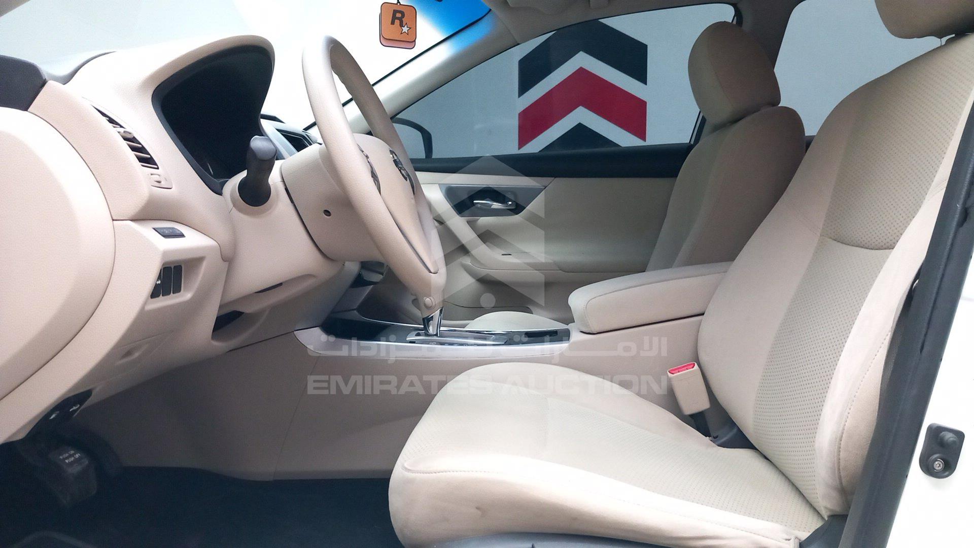 2015 NISSAN ALTIMA VIN: 1N4AL3AP4FC140123