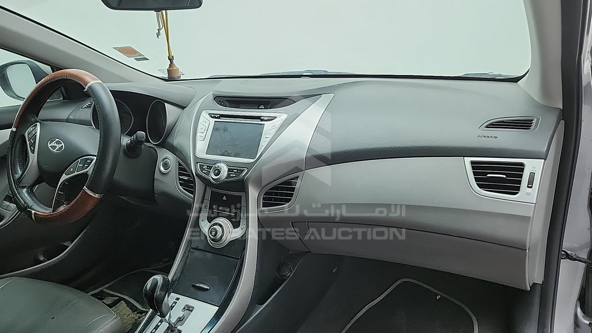 2011 HYUNDAI ELANTRA VIN: KMHDH4AE2BU081960