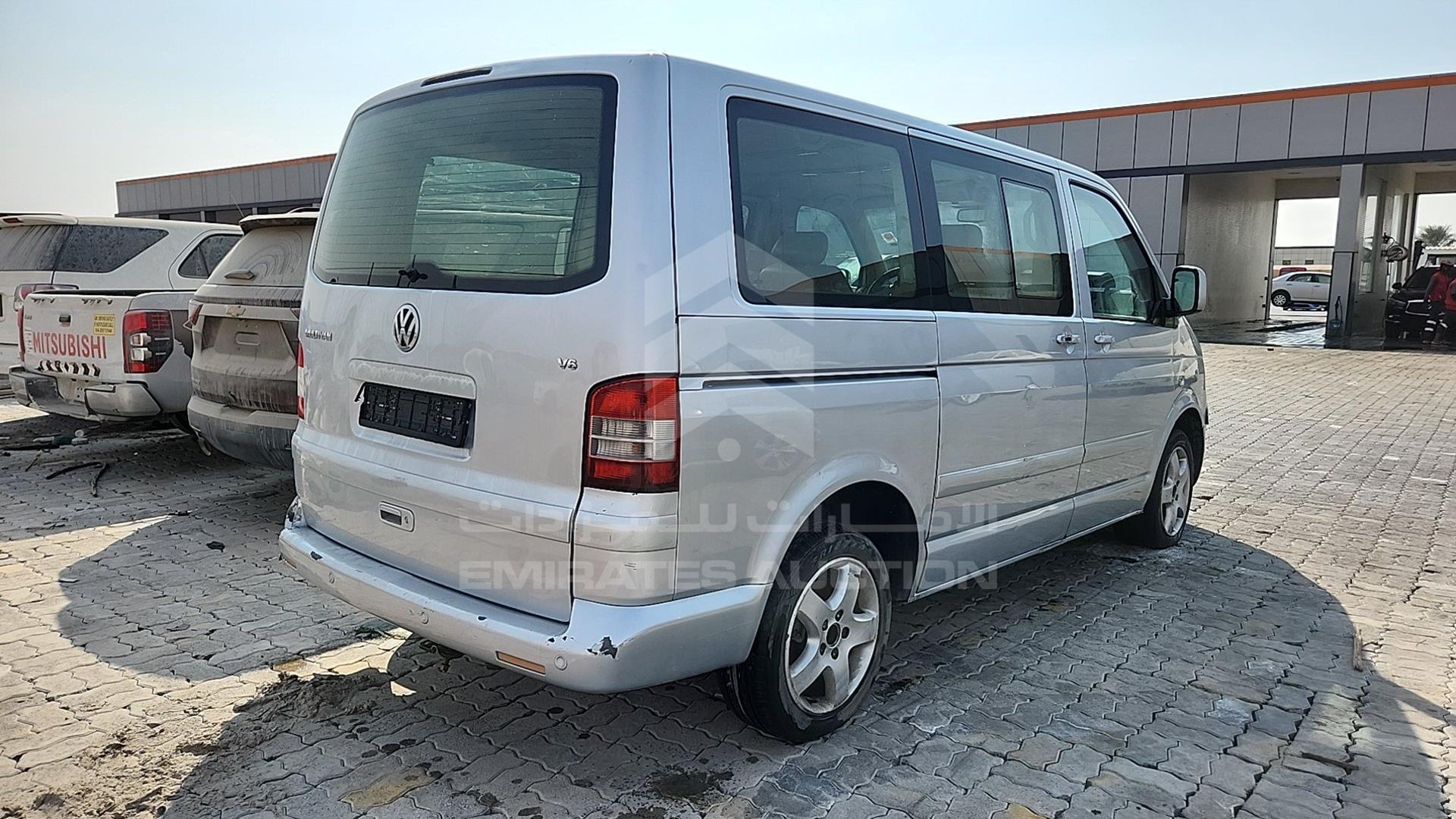 2007 VOLKSWAGEN MULTIVAN VIN: WV2LAF7H87H001404