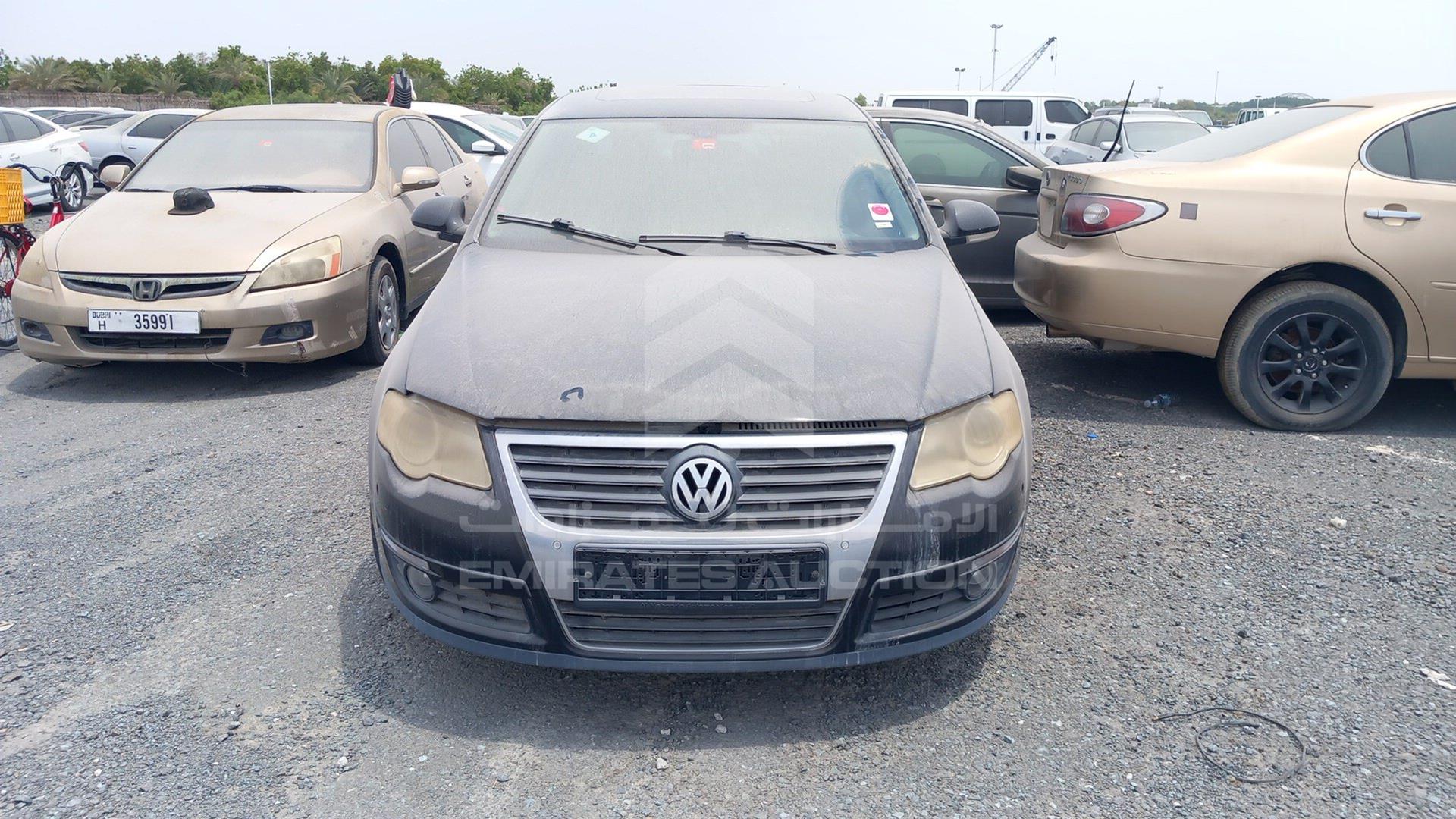 2011 VOLKSWAGEN PASSAT VIN: WVWBP13C1BP001328