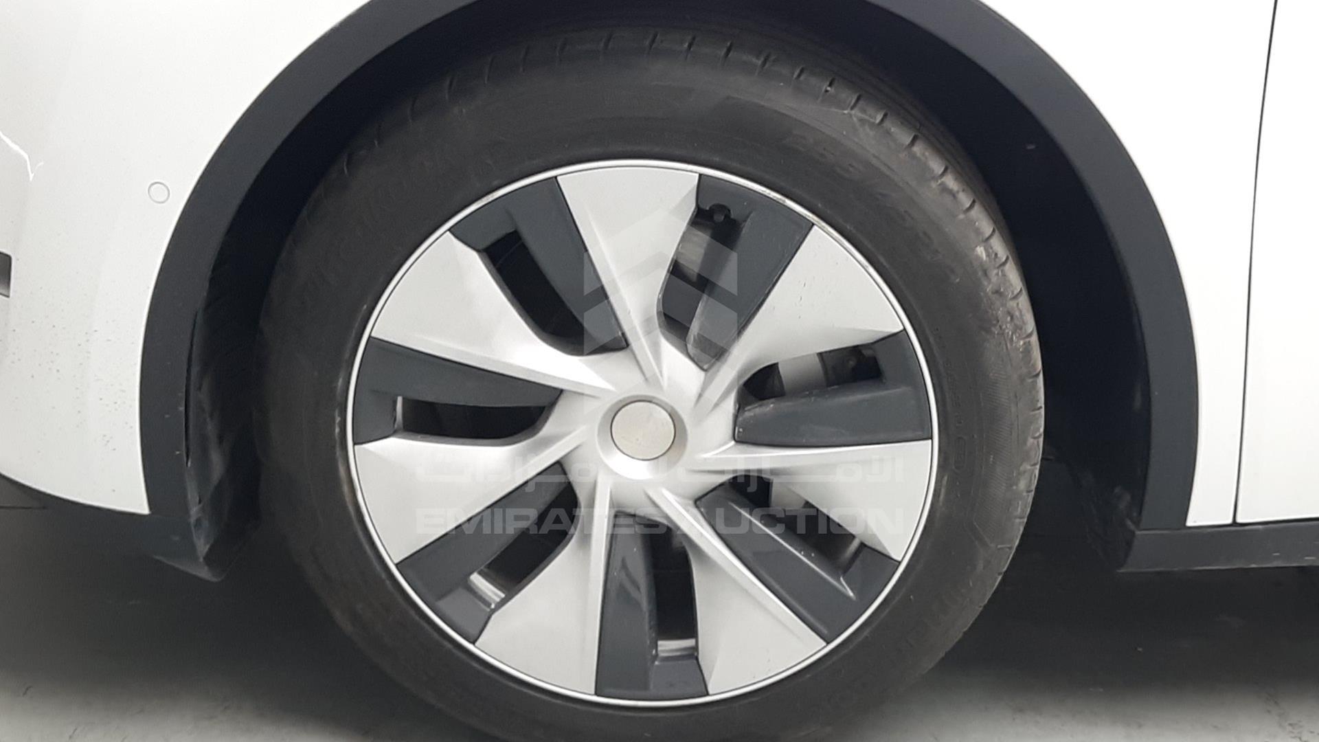 2022 TESLA MODEL Y VIN: LRWYGCEK8NC238045