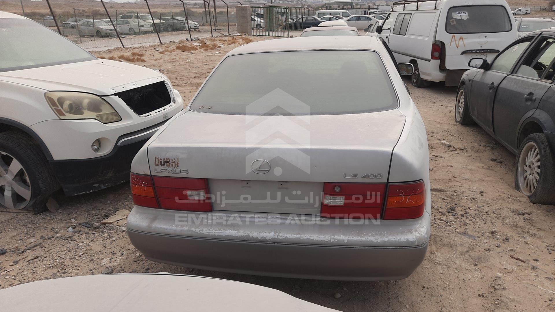1999 LEXUS LS400 VIN: JT8BH28F2X0142302