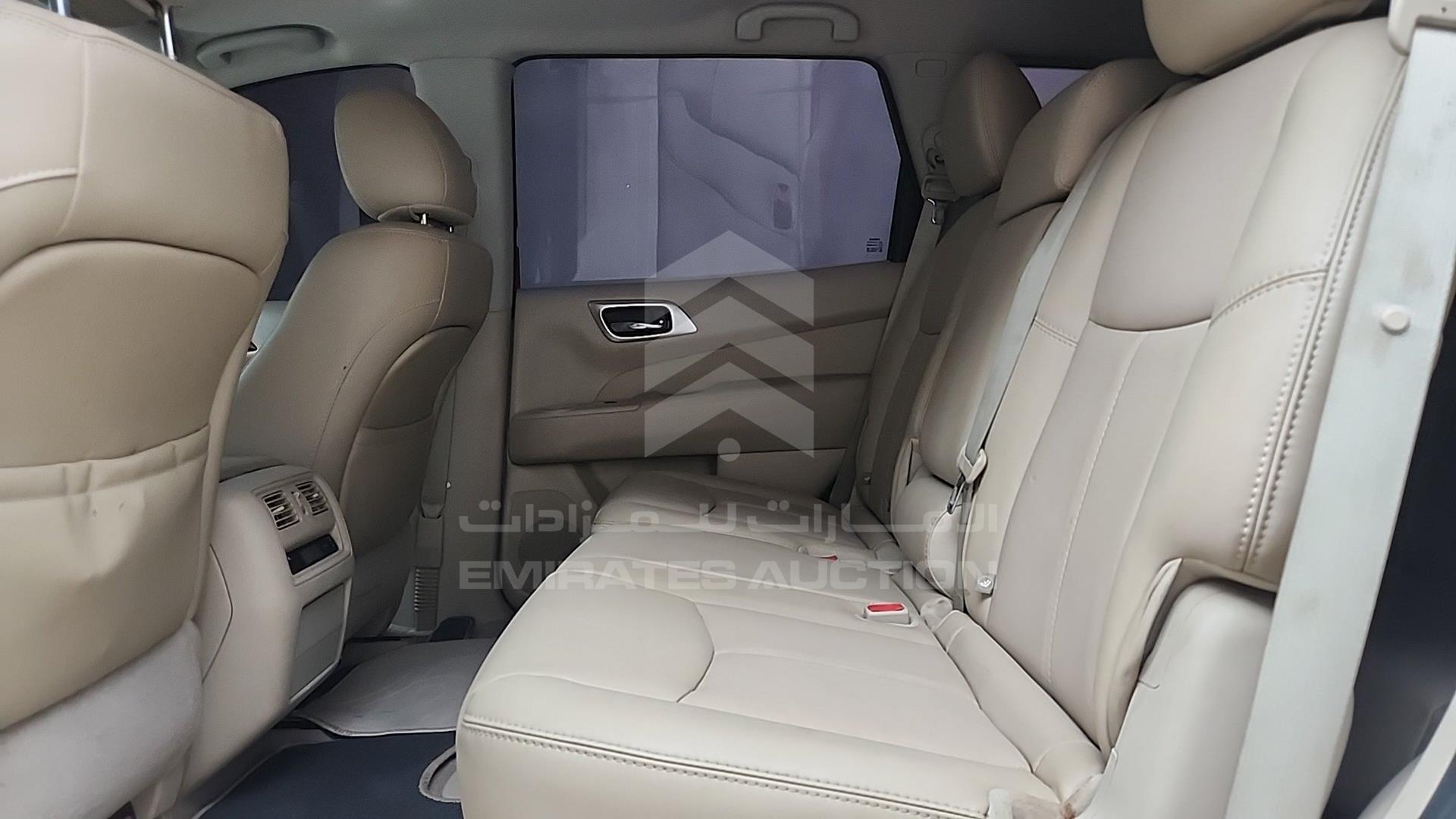 2015 NISSAN PATHFINDER VIN: 5N1AR2M52FC629449