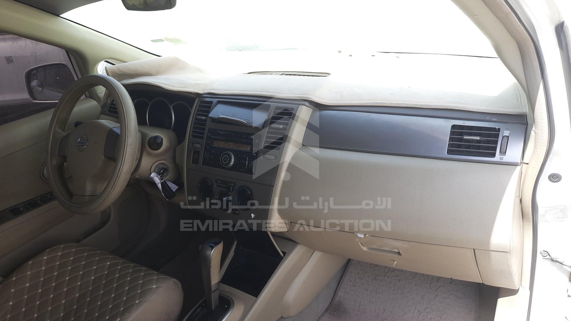2011 NISSAN TIIDA VIN: 3N1BC1A68BL356889