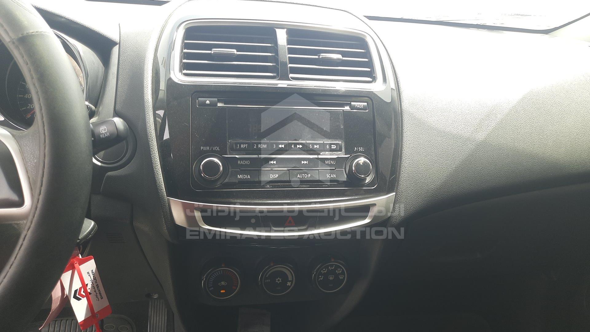 2017 MITSUBISHI ASX VIN: JE4LP21U5HZ703144