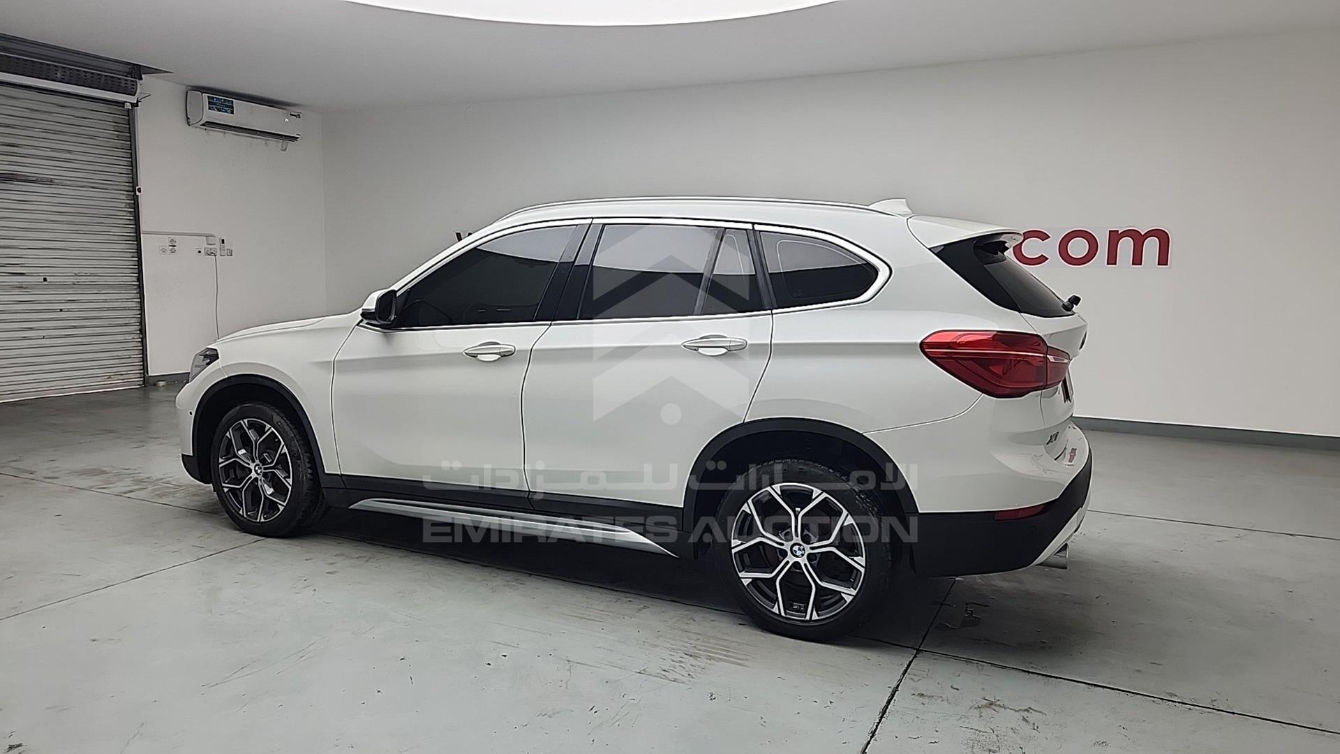 2021 BMW X1 VIN: WBXJG9C0XM5S11945