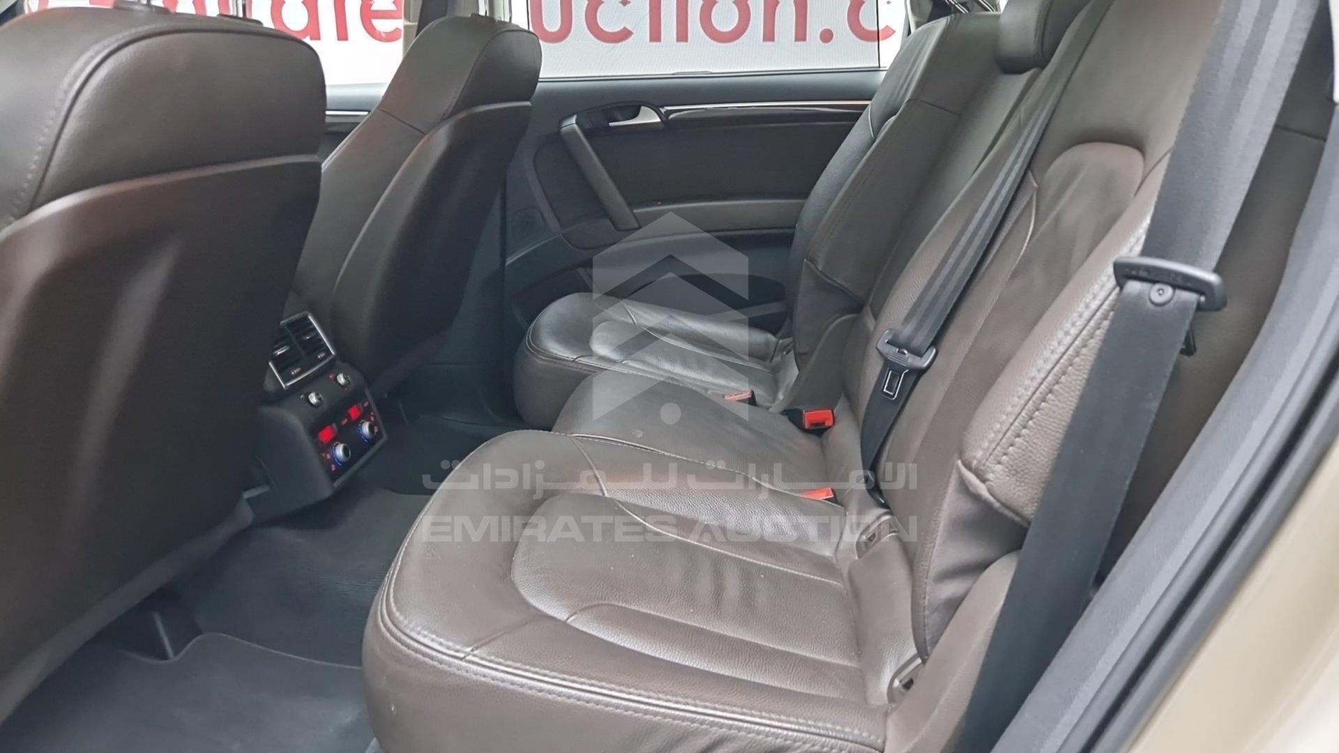 2015 AUDI Q7 VIN: WA1AGDFE9FD000195