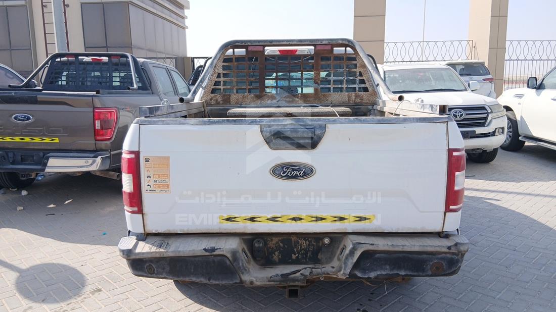فورد اف 150 2019 — الزاوية الخلفية — صورة 7
