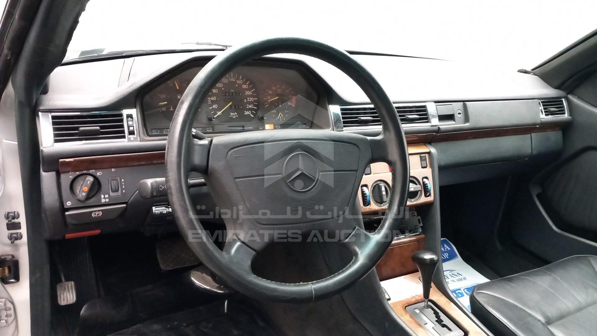 1991 MERCEDES 300 VIN: WDB1240511B458559