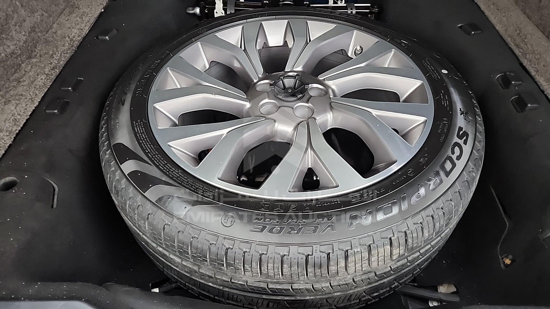 2020 RANGE ROVER --- VIN: SALGA2BU5LA572616