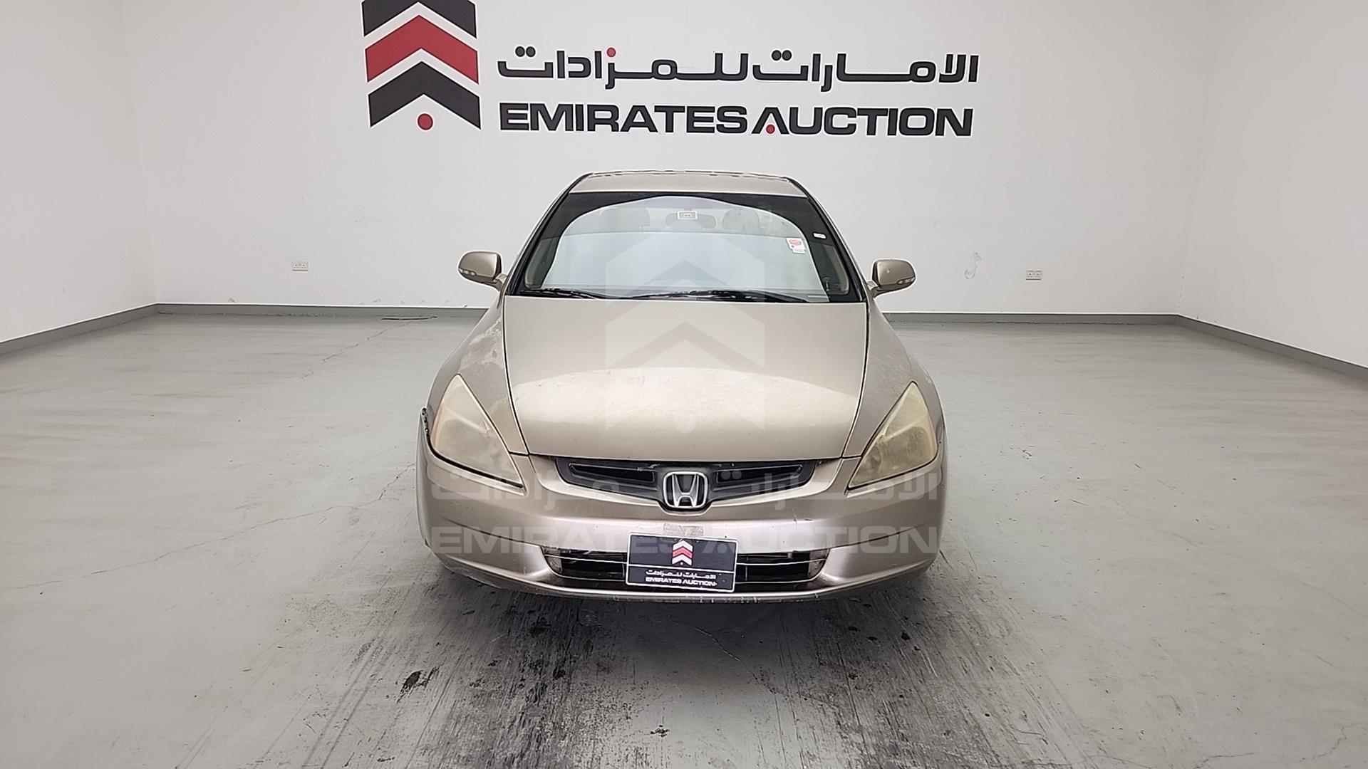 2005 HONDA ACCORD VIN: JHMCM56505C404356