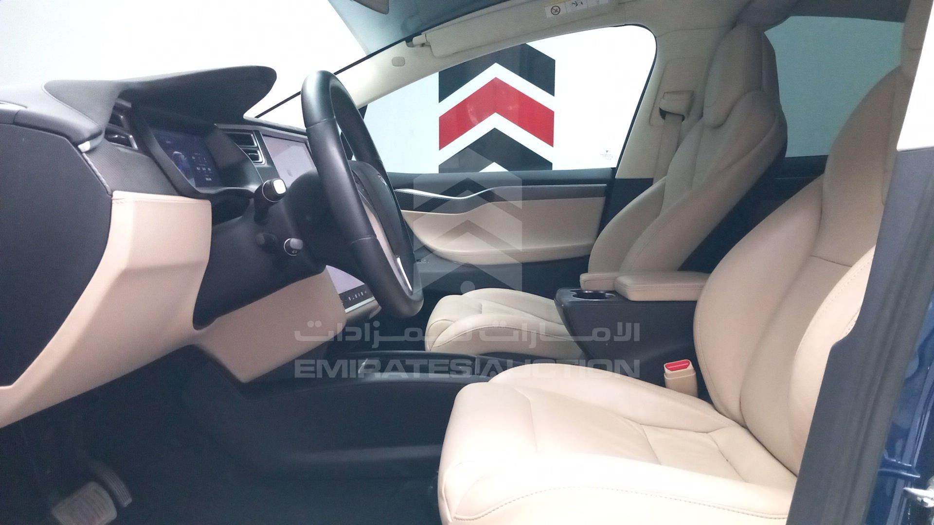 2017 TESLA MODEL X VIN: 5YJXCCE2XHF048989