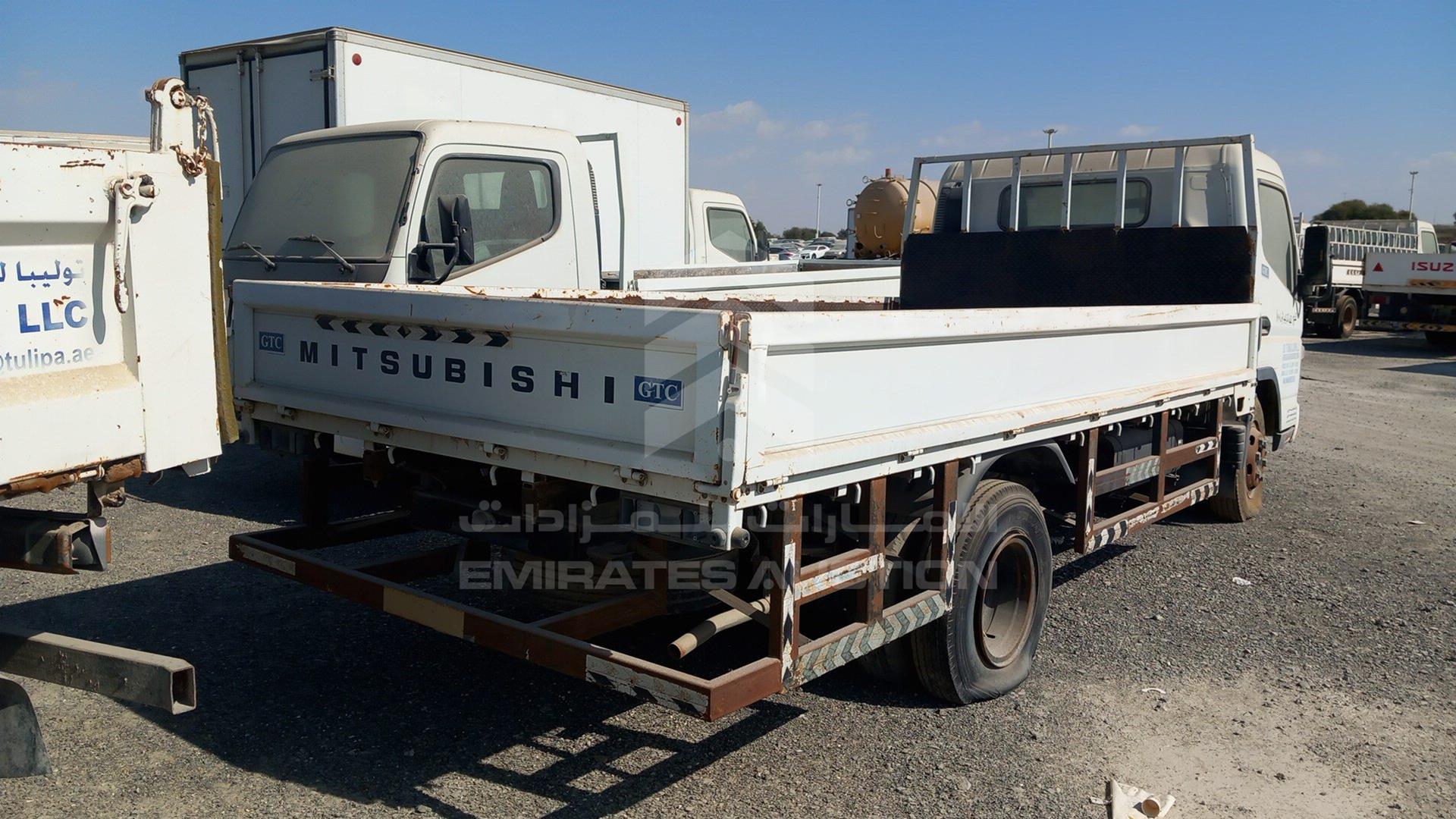 2011 MITSUBISHI CANTER VIN: JL7BCE1J3BK015073