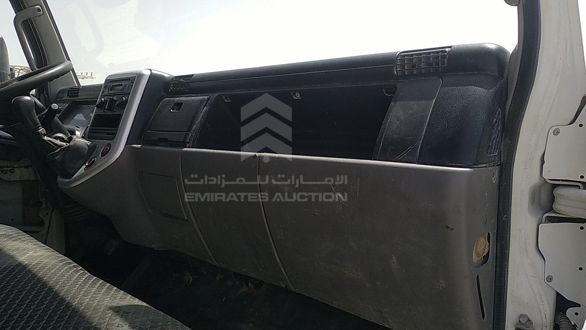 2018 MITSUBISHI CANTER VIN: JL6B8E6P6JK004201