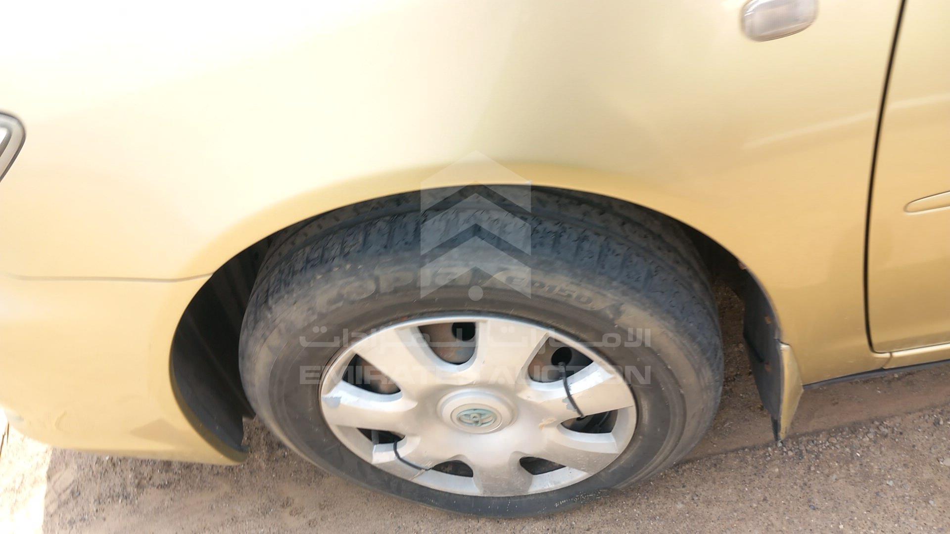 2003 TOYOTA --- VIN: 6T1BE32K63X403261