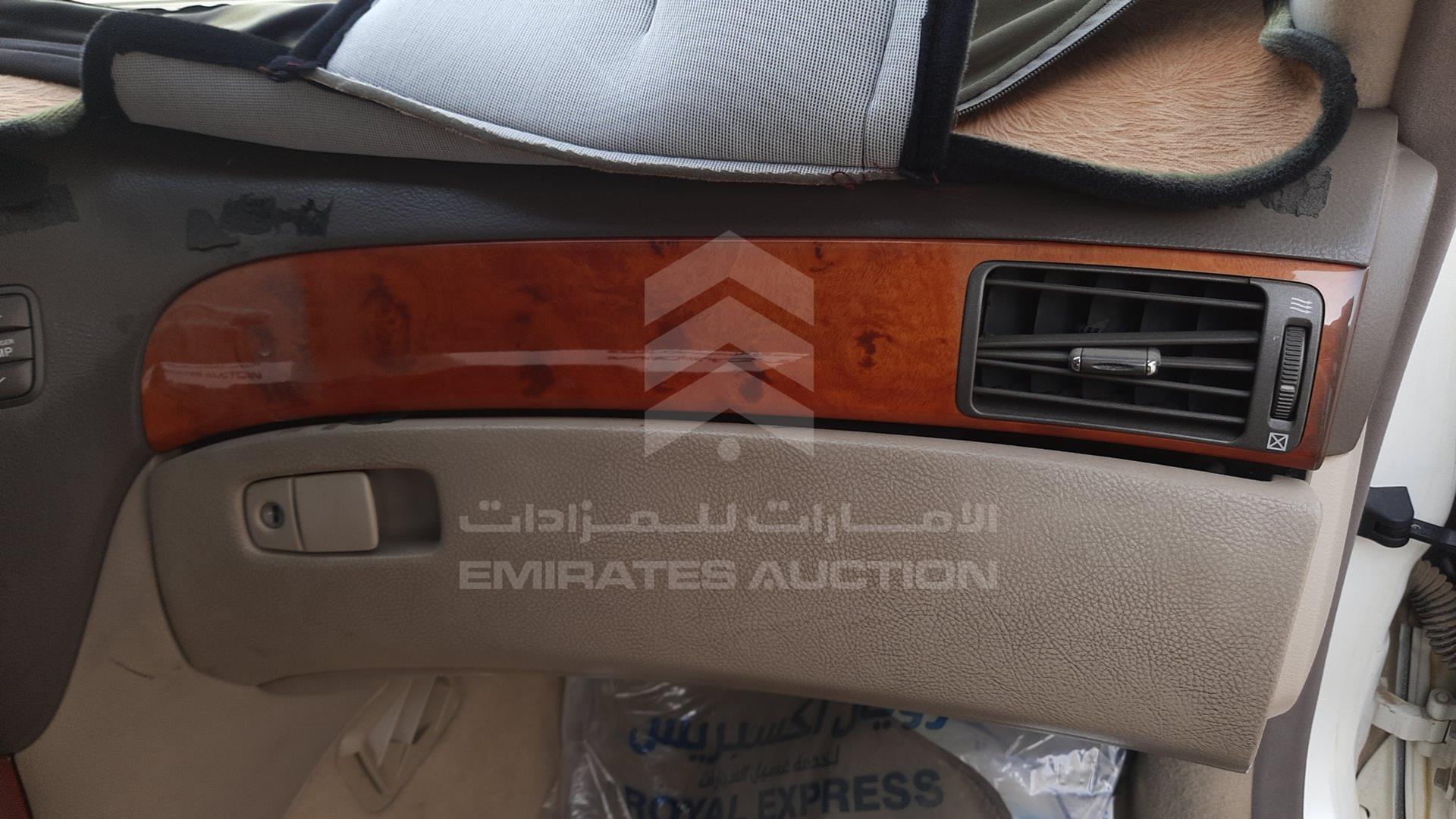 2002 LEXUS LS 430 VIN: JTHBN30FX20057338