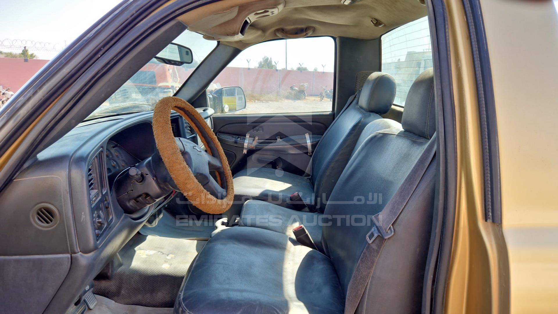 2004 CHEVROLET SILVERADO VIN: 1GBJC34234E260883