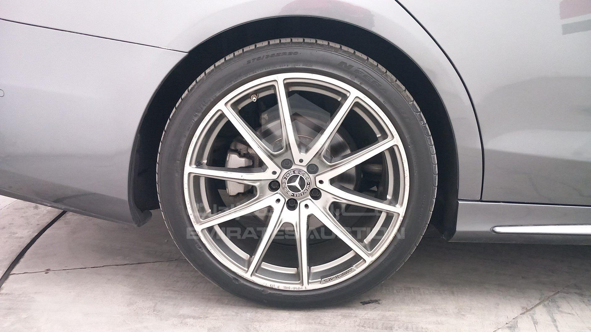 2020 MERCEDES S 560 VIN: WDDUG8GB3LA522144