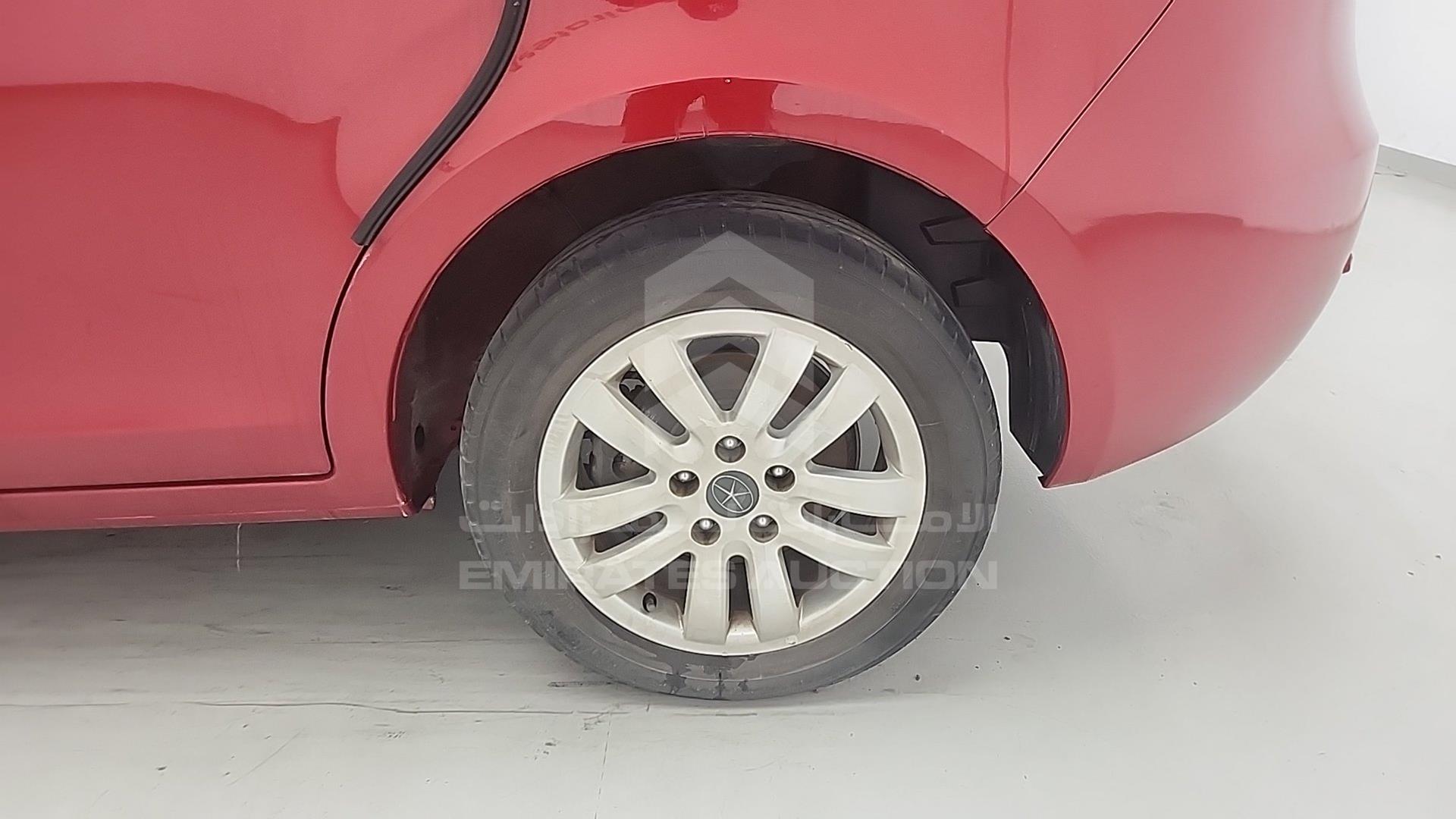 2016 JAC J6 VIN: LJ12EKS37G4400665