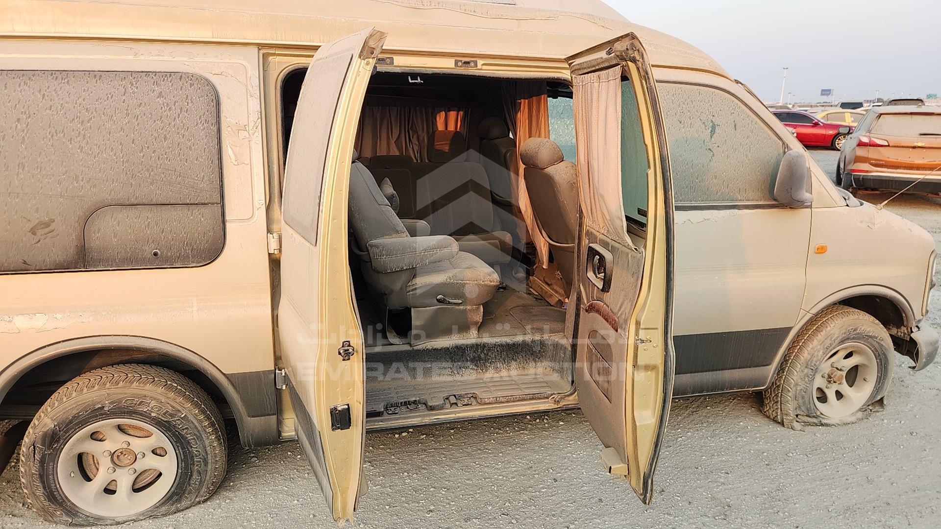1998 CHEVROLET EXPRESS VIN: 1GCEG15M1W1073674