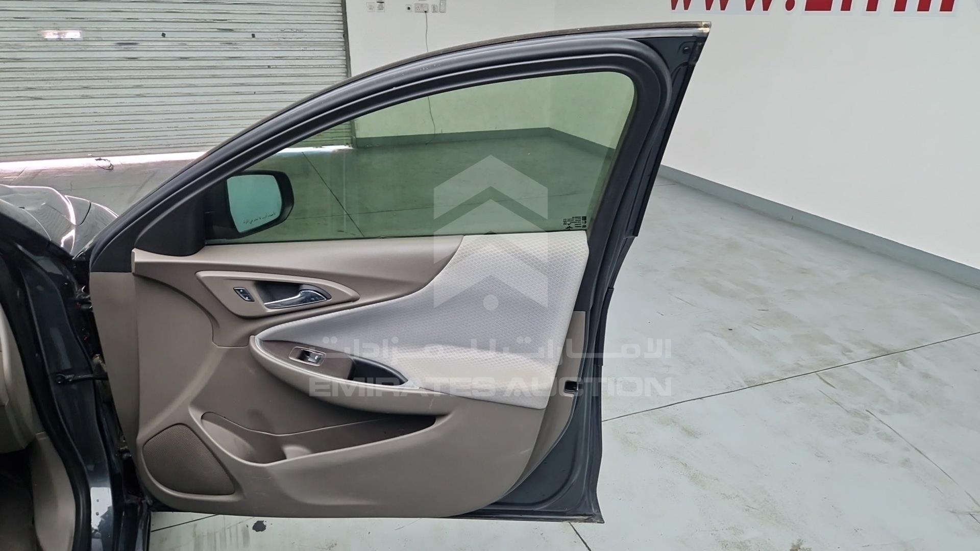 2017 CHEVROLET MALIBU VIN: KL1ZB5DA2HB711630