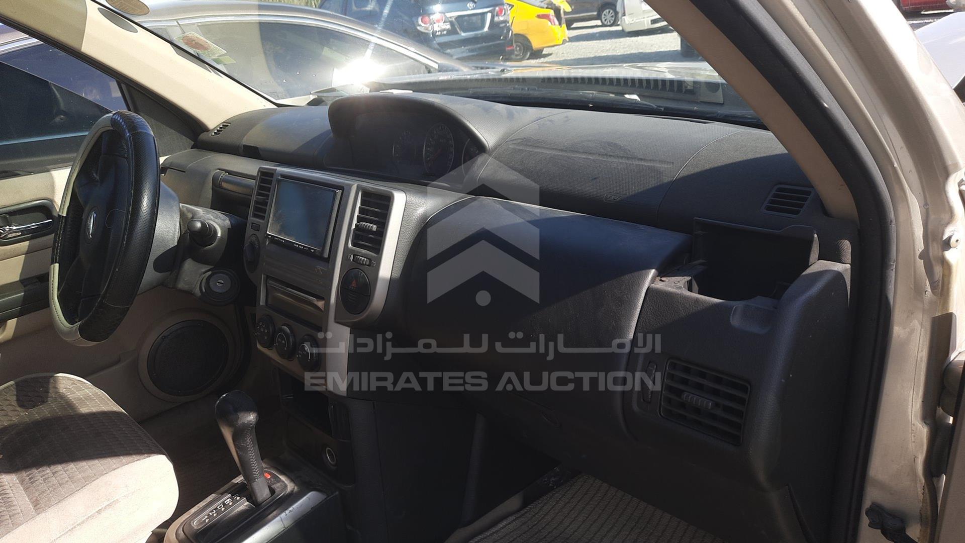 2008 NISSAN X-TRAIL VIN: JN8BT05Y88W200703