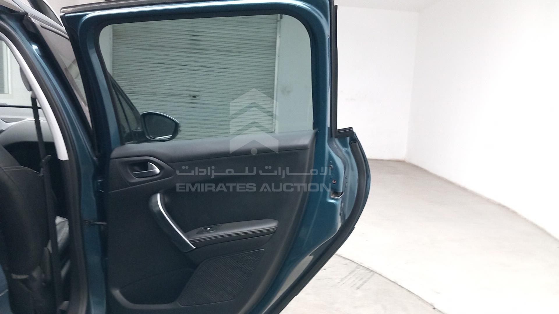2018 PEUGEOT 2008 VIN: VF3CUNFP6JY001990