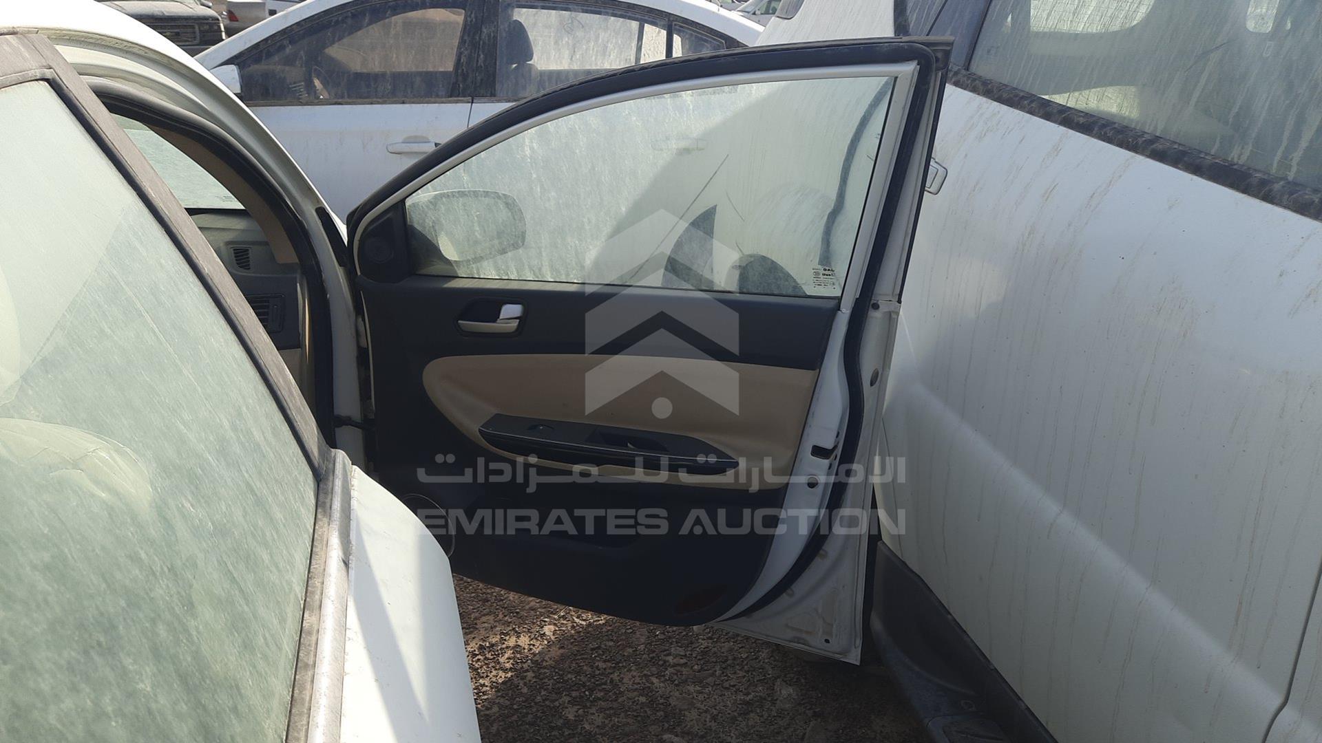 2016 JAC J4 VIN: LJ12FKR29G4703778