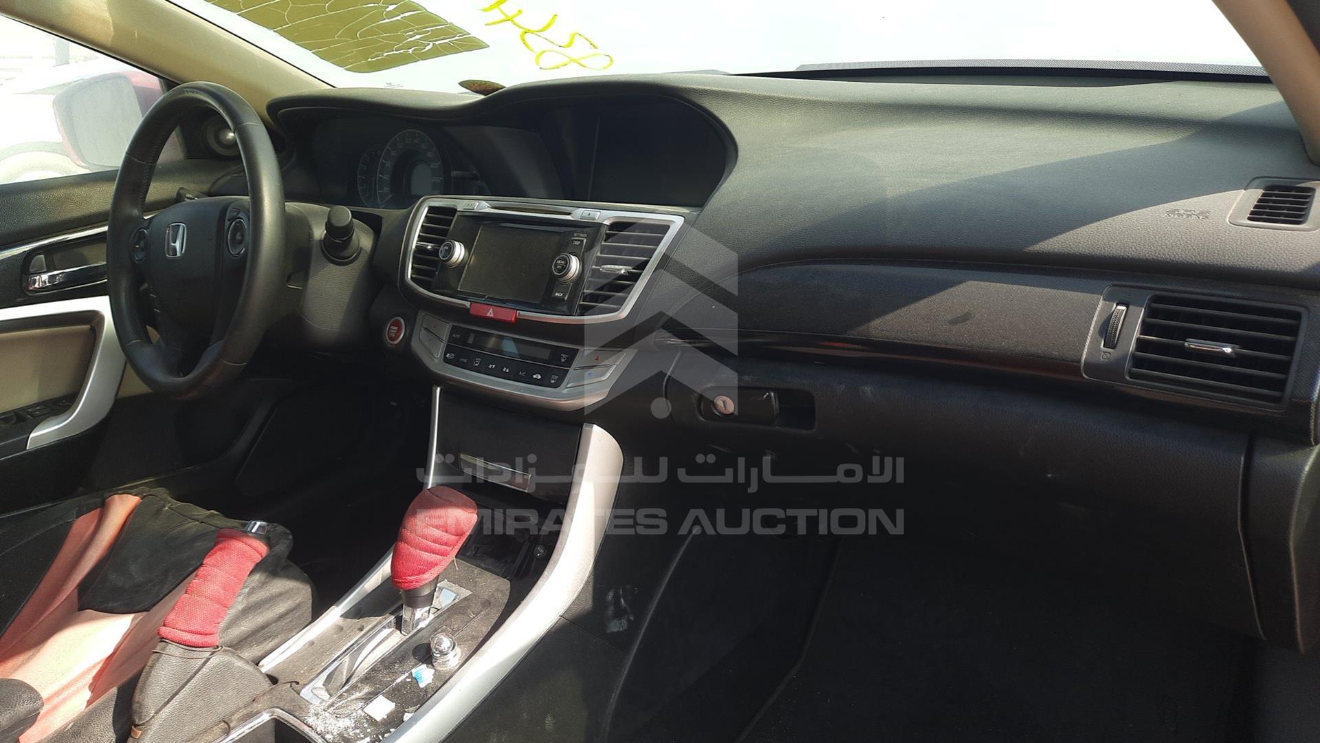 2015 HONDA ACCORD VIN: 1HGCT1275FA600702